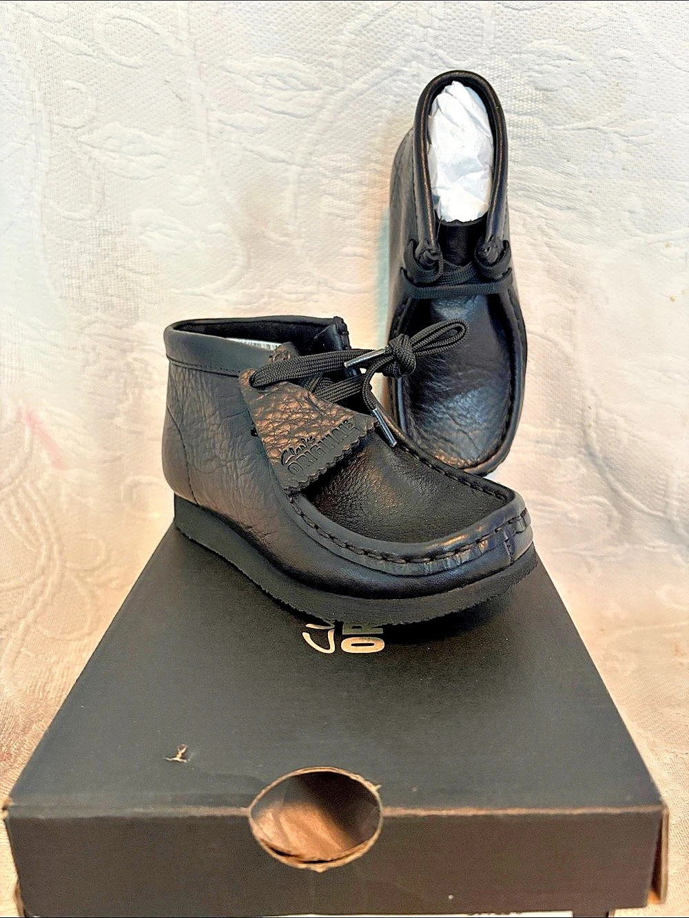 Clarks Wallabee Boot Black US 8 W Brand New